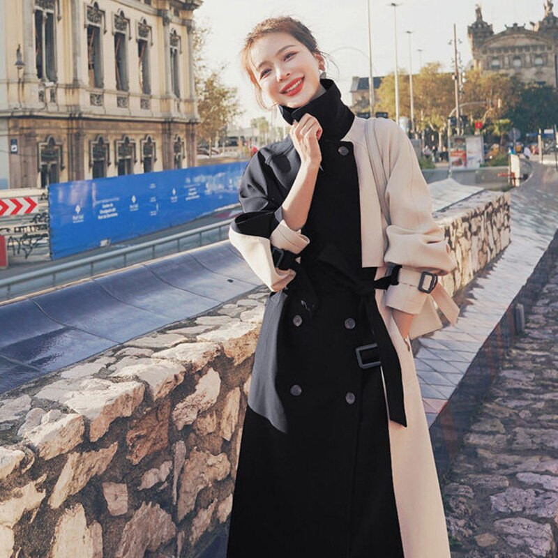 2021 m. korėjietiškos versijos rudeninis trumpas moteriškas paltas, ilgas madingas, surištas chaki rudos spalvos kontrastingos spalvos, vasariniai vėjo paltai