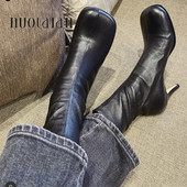 2022. gada jauna zīmola rudens ziemas puszābaki sievietēm Modes kvadrātveida purngalu augstpapēžu kurpes Sievietes Chelsea zābaki lielizmēra 35-42