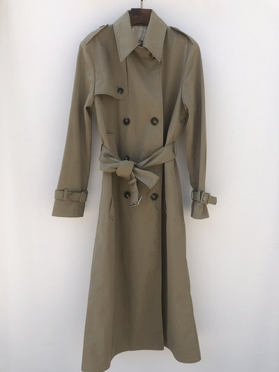 Ženska jednobojna vjetrovka s dvostrukim kopčanjem s vezom i otvorenim ovratnikom, ženski baloner s pojasom