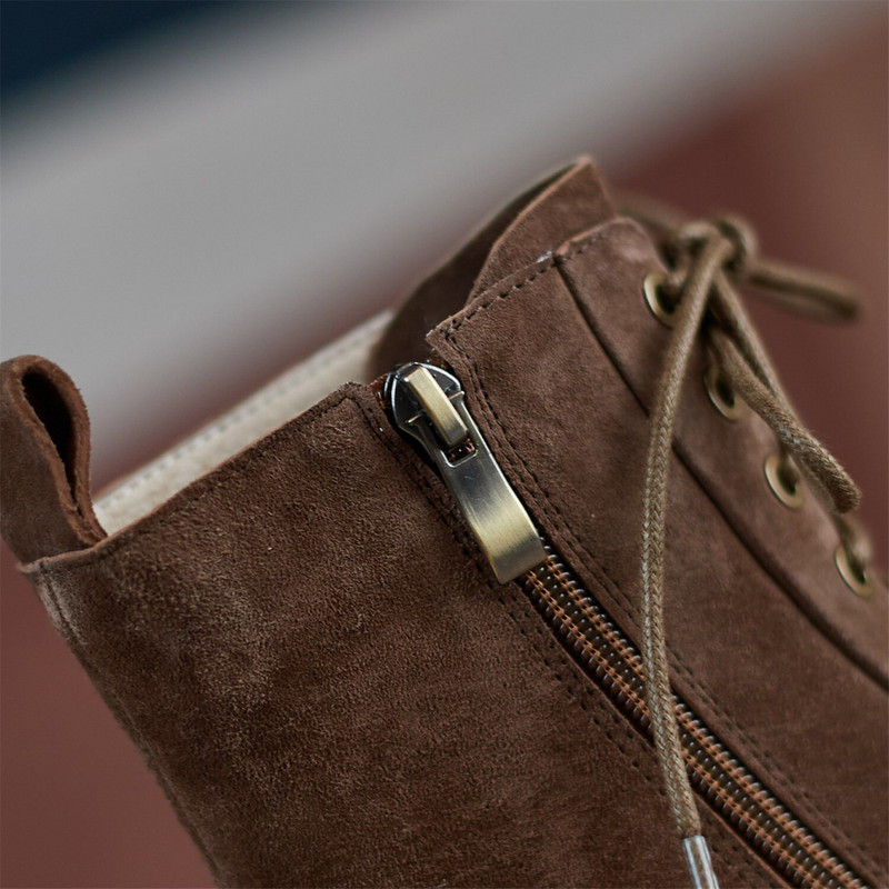 Γυναικεία γυναικεία μποτάκια   2022 Μαύρες μπότες με φερμουάρ με φερμουάρ γόβες Γυναικεία πολυτελή μάρκα σχεδιαστής Big Size 42