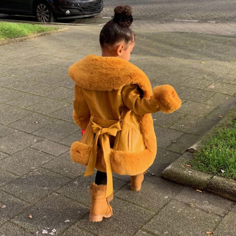 Liela izmēra 2022. gada pavasara rudens, bērnu meiteņu mētelis plāns mētelis mētelis kažokādas apkakles polsterējums meitenēm virsdrēbes ar kapuci Bērnu apģērbi bērniem