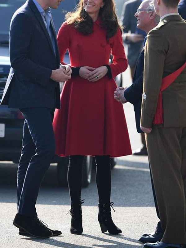 Princeses dizainera augstas kvalitātes vējjaka rudens jauna sieviešu modes ballīte Vintage elegants divrindu sarkans samta mētelis