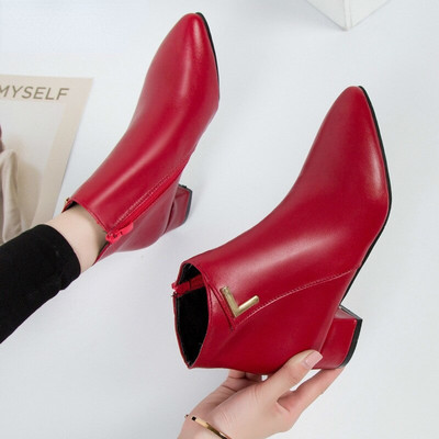 Νέα μόδα Γυναικείες μπότες Casual Δερμάτινα Παπούτσια με χαμηλό τακούνι Ανοιξιάτικα παπούτσια Γυναικείες μπότες από καουτσούκ με μυτερές μύτες Μαύρο κόκκινο Zapatos Mujer