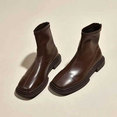 Sieviešu retro kvadrātveida augstpapēžu kurpes brūni melni Chelsea zābaki Sieviešu britu dizaineru ādas modes apavi Klasiski puszābaki