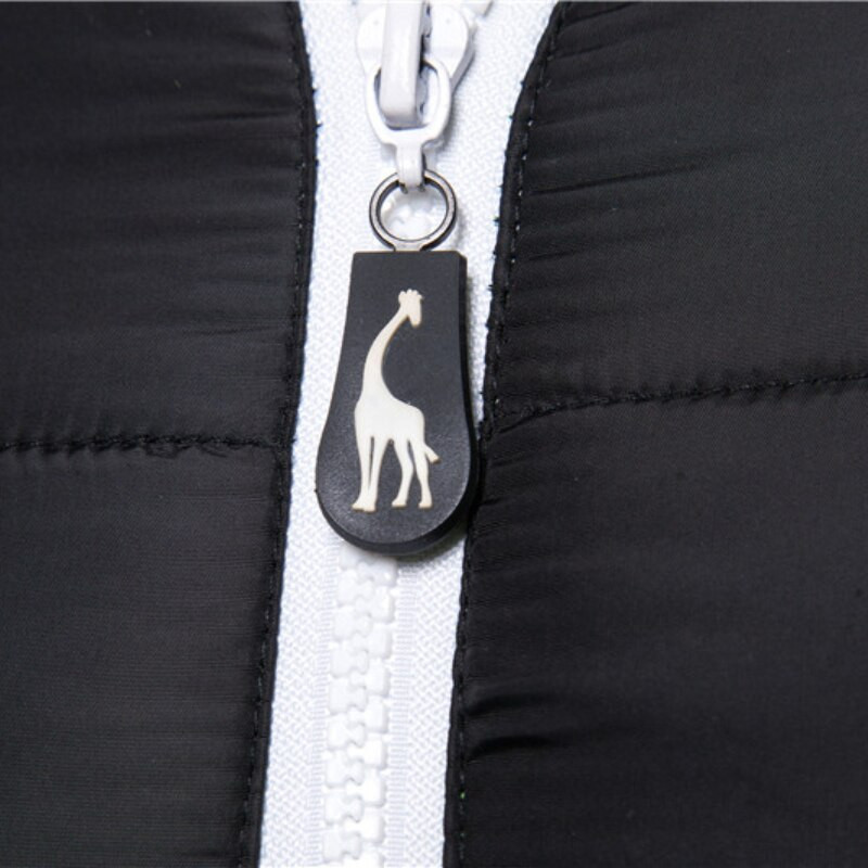 2022. gada jauna ūdensnecaurlaidīga ziemas jaka vīriešiem ar kapuci parka vīriešu silts ziemas mētelis vīriešiem ar biezu rāvējslēdzēju, maskēšanās vīriešu jakas