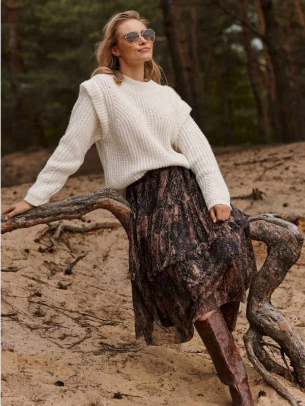 Rudens ziemas vienkrāsains trikotāžas džemperis Modes piepilsētas stila sieviešu īss džemperis ar apaļu kakla izgriezumu, brīvi trikotāžas izstrādājumi ar garām piedurknēm