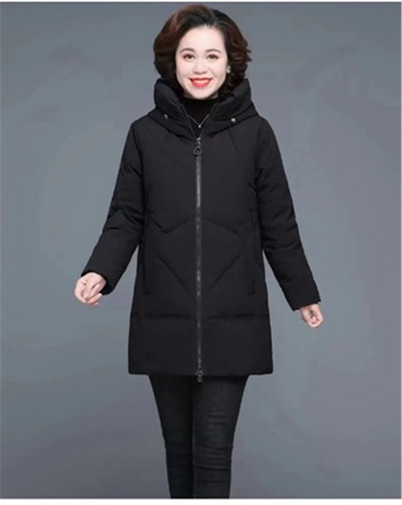 Parko dydis 5XL 6XL Moteriškas vėjui atsparus laisvas šiltas viršutinis drabužis žieminis paltas 2021 Vidutinio amžiaus mama Nauja medvilninė paminkštinta striukė su ilgu gobtuvu