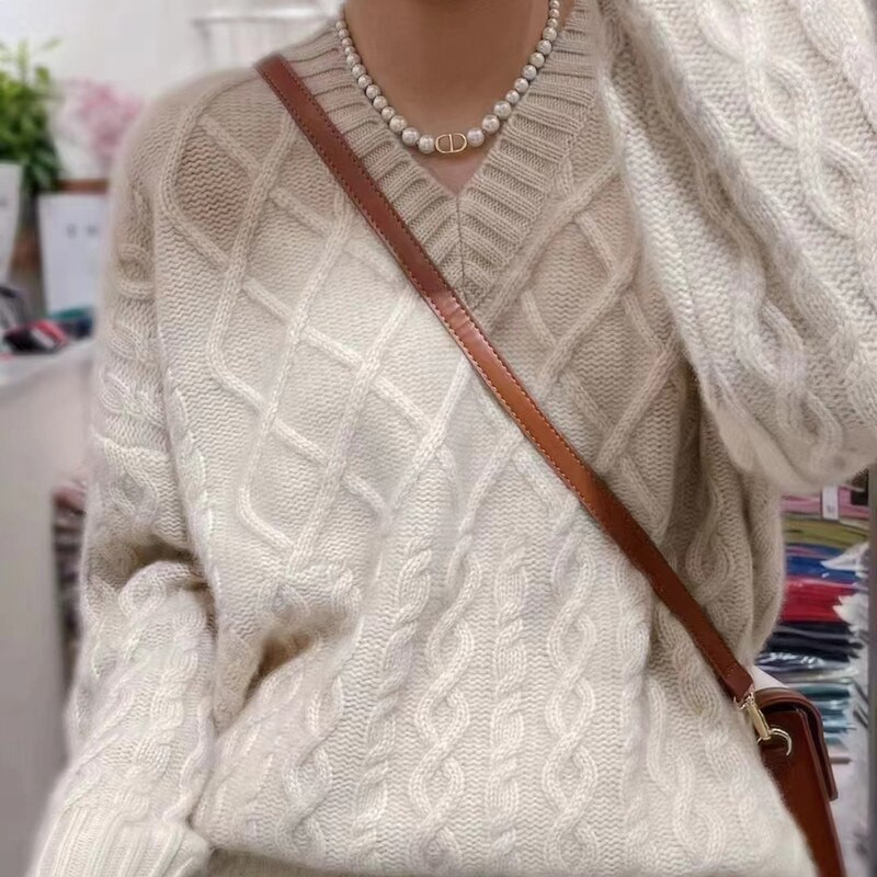 Europski ženski pulover od kašmira/kardigana s V-izrezom, uvrnuti jesenski i zimski podebljani pulover s dugim rukavima, svestrana pletenina