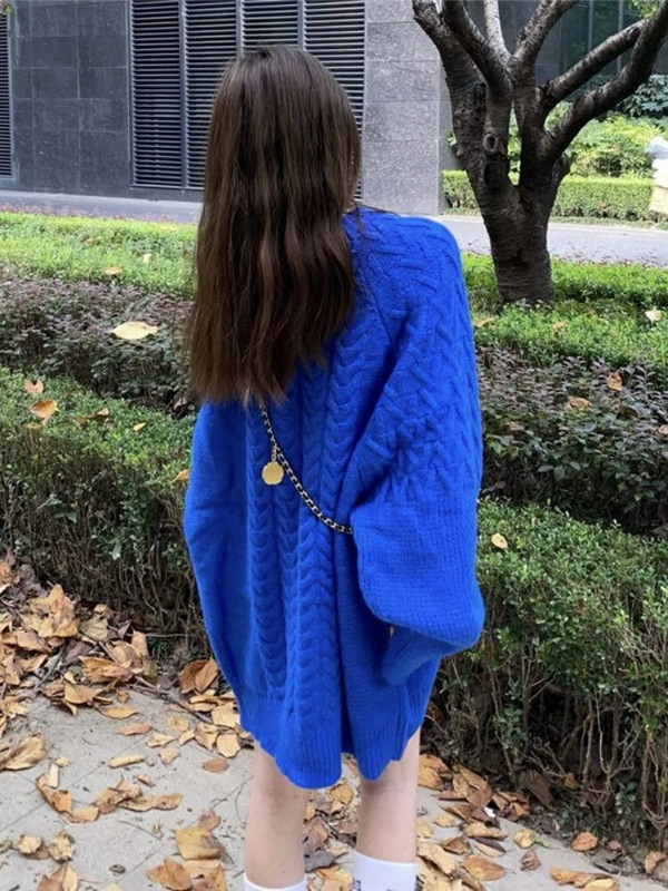 2022-es női őszi és téli új, tömör, puha viaszos, csavart csíkos kötött pulóverkabát, laza koreai változat, hétköznapi és laza