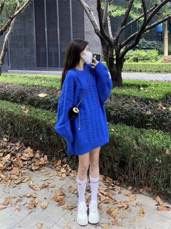 2022-es női őszi és téli új, tömör, puha viaszos, csavart csíkos kötött pulóverkabát, laza koreai változat, hétköznapi és laza