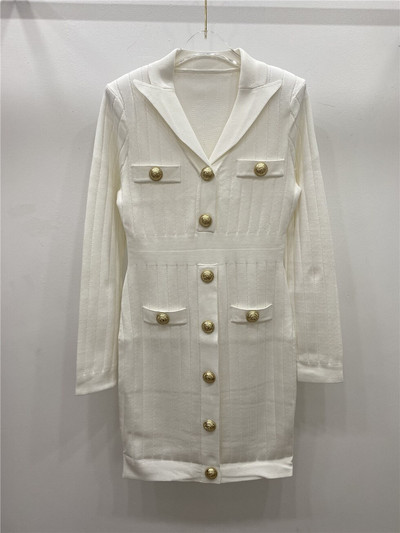 Υψηλής ποιότητας φθινοπωρινό λεπτό μεσαίο μακρύ πλεκτό φόρεμα στήθος για γυναίκες 2022 Μεγάλο χρυσό κουμπί με μαξιλαράκι ώμου