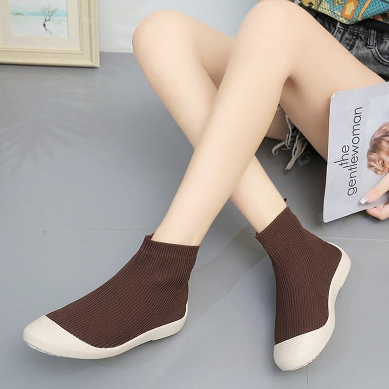 Ženske čizme Ljetne čarape s debelim potplatom Dizajnerske sportske cipele Ležerne ravne prozračne tenisice koje ne klize 2022.