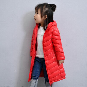 Ziemas īpaši vieglas bērnu dūnu jakas 2022. gada jauni zēni, meitenes, garas, baltas pīļu dūnu jakas, pūkaini mēteļi, bērnu apģērbi, sniega tērpi
