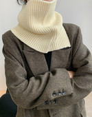 νέα γυναίκα ζεστό μάλλινο κασκόλ loveMODA