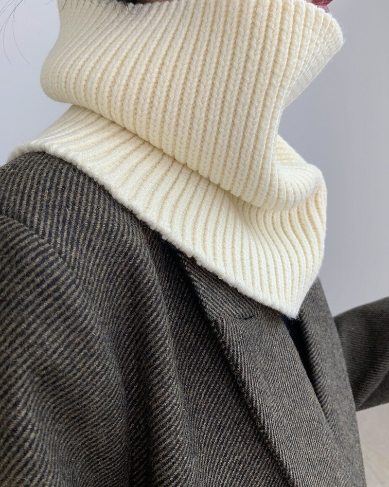 νέα γυναίκα ζεστό μάλλινο κασκόλ loveMODA